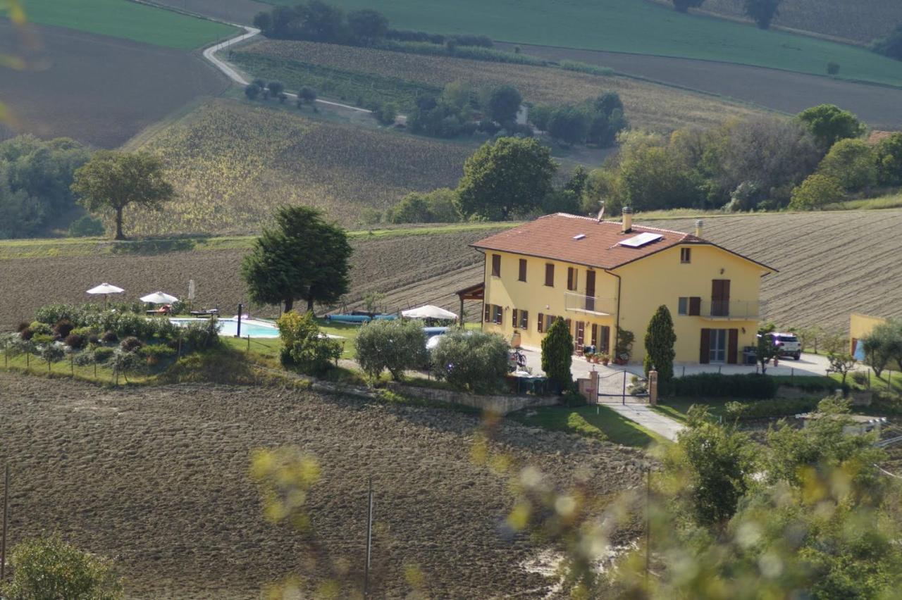 B&B Villa Olesia Ostra Екстер'єр фото