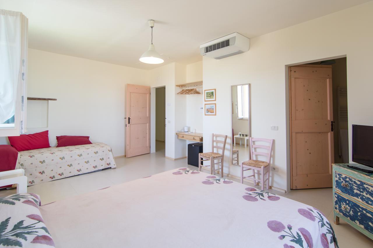 B&B Villa Olesia Ostra Екстер'єр фото